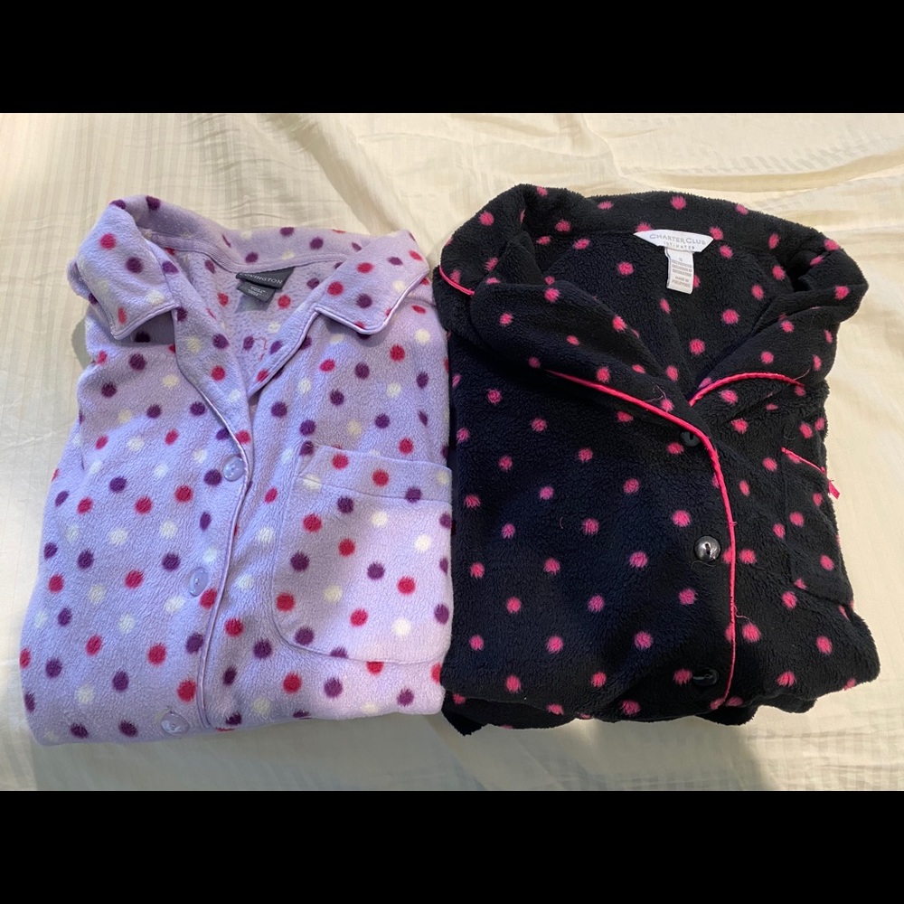 Set of 2 pajamas sets (long sleeves and pants)